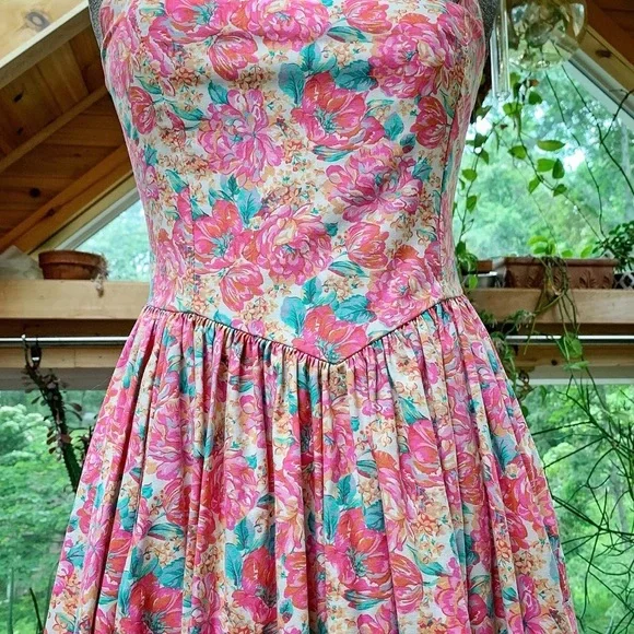 Vintage Laura Ashley Dress 8 - Picture 4 of 16